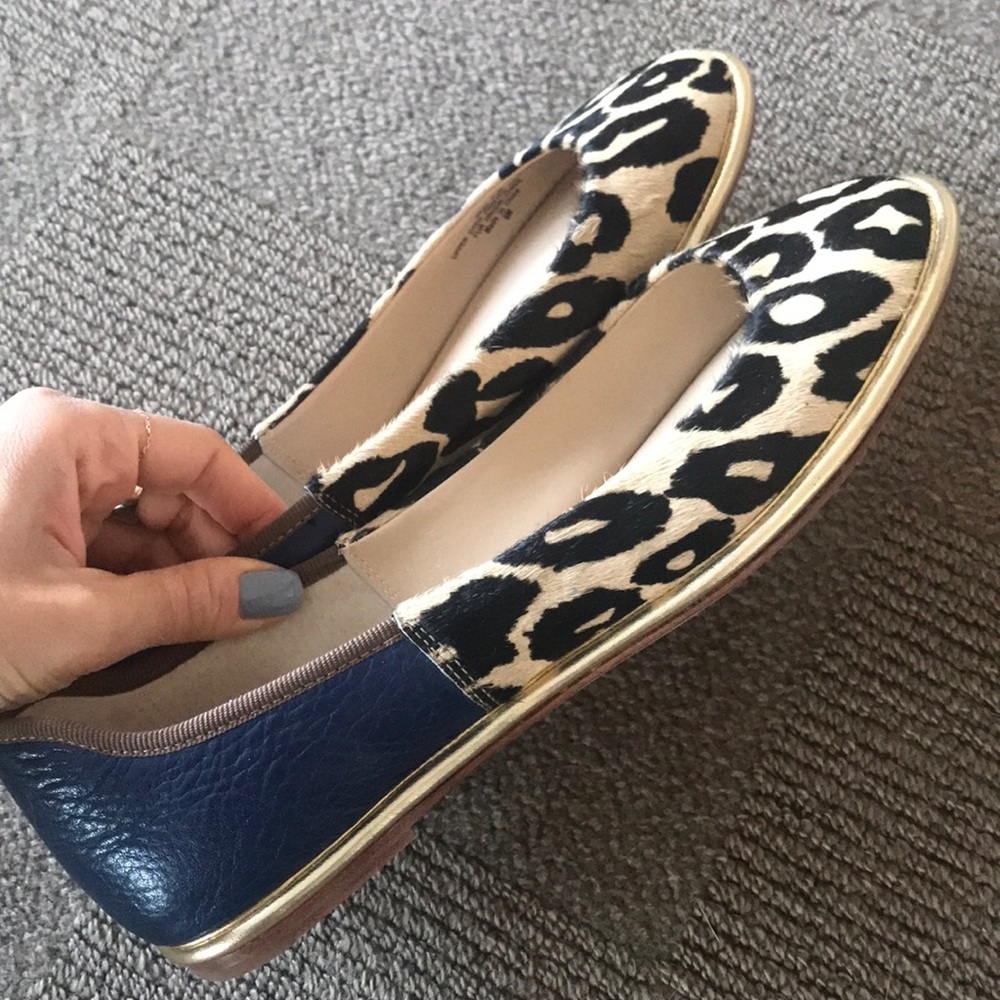 💯 authentic DVF Botswana hair calf flats